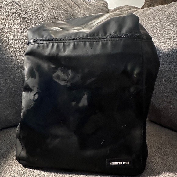 Kenneth Cole Black Backpack Sleek Minimalist Design - Picture 1 of 6
